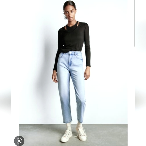 Zara Jeans Zara Mom Jeans Light Wash Poshmark